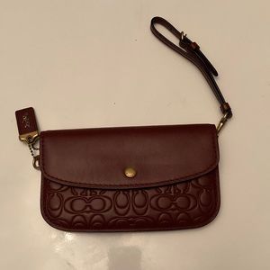 COACH 1941 DEBOSSED SIGNATURE CLUTCH WRISTLET MINT CONDITION